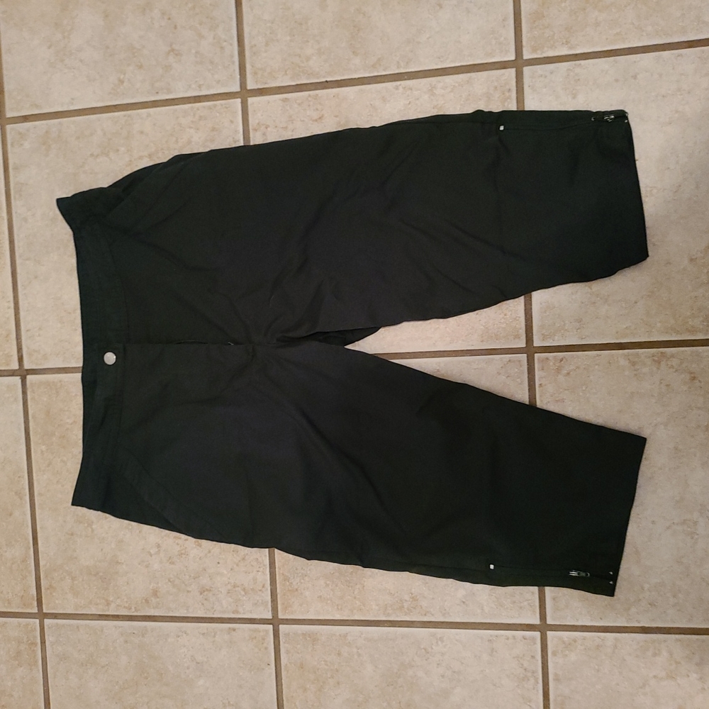 BCG Capri pants